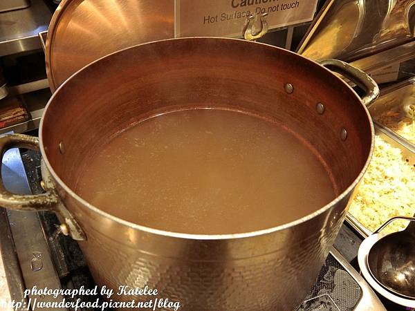 【漢來海港(台北SOGO敦化店)】吃到飽南霸天進攻台北 ★ 滿滿的海鮮和多道特色料理 【漢來海港(台北SOGO敦化店)】吃到飽南霸天進攻台北 ★ 滿滿的海鮮和多道特色料理