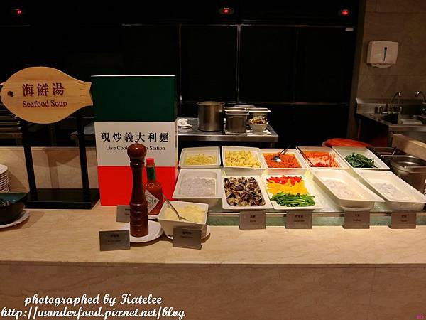 【漢來海港(台北SOGO敦化店)】吃到飽南霸天進攻台北 ★ 滿滿的海鮮和多道特色料理 【漢來海港(台北SOGO敦化店)】吃到飽南霸天進攻台北 ★ 滿滿的海鮮和多道特色料理