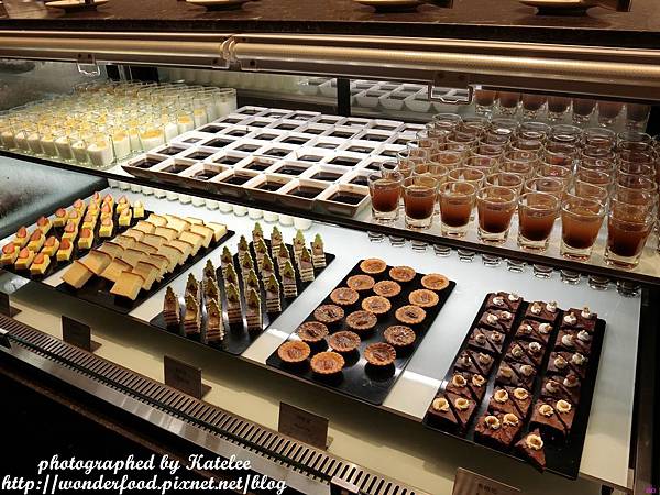 【漢來海港(台北SOGO敦化店)】吃到飽南霸天進攻台北 ★ 滿滿的海鮮和多道特色料理 【漢來海港(台北SOGO敦化店)】吃到飽南霸天進攻台北 ★ 滿滿的海鮮和多道特色料理