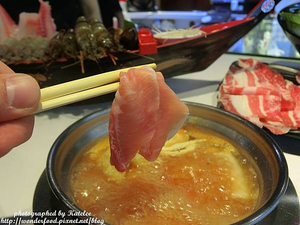 【Full House異國風味鍋】美味湯頭/雙人豪華海陸套餐 ★ 捷運江子翠站火鍋