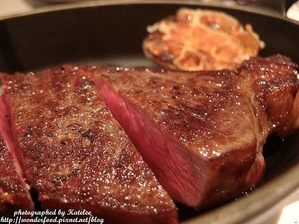 【國賓A cut牛排館】主餐很棒,其他餐點很普通 ★ 用完餐有失落感 【國賓A cut牛排館】主餐很棒,其他餐點很普通 ★ 用完餐有失落感