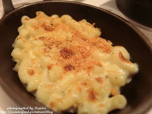 【國賓A cut牛排館】主餐很棒,其他餐點很普通 ★ 用完餐有失落感 【國賓A cut牛排館】主餐很棒,其他餐點很普通 ★ 用完餐有失落感