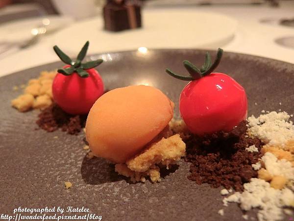 【國賓A cut牛排館】主餐很棒,其他餐點很普通 ★ 用完餐有失落感 【國賓A cut牛排館】主餐很棒,其他餐點很普通 ★ 用完餐有失落感