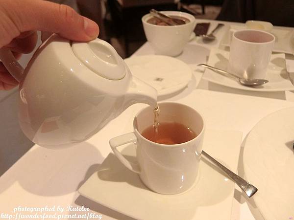 【國賓A cut牛排館】主餐很棒,其他餐點很普通 ★ 用完餐有失落感 【國賓A cut牛排館】主餐很棒,其他餐點很普通 ★ 用完餐有失落感