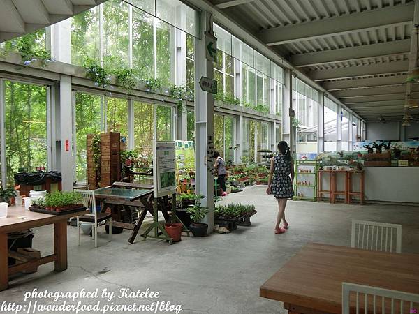 【香草菲菲】宜蘭員山的芳香植物博物館 ★ 寵物友善/天空步道/花園Buffet/太陽埤觀景台 【香草菲菲】宜蘭員山的芳香植物博物館 ★ 寵物友善/天空步道/花園Buffet/太陽埤觀景台