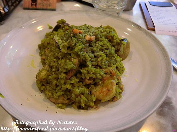 【貳樓(公館店)】早午餐界的霸主/寵物友善餐廳 ★ 狗狗可獲得一份炒蛋喔! 【貳樓(公館店)】早午餐界的霸主/寵物友善餐廳 ★ 狗狗可獲得一份炒蛋喔!