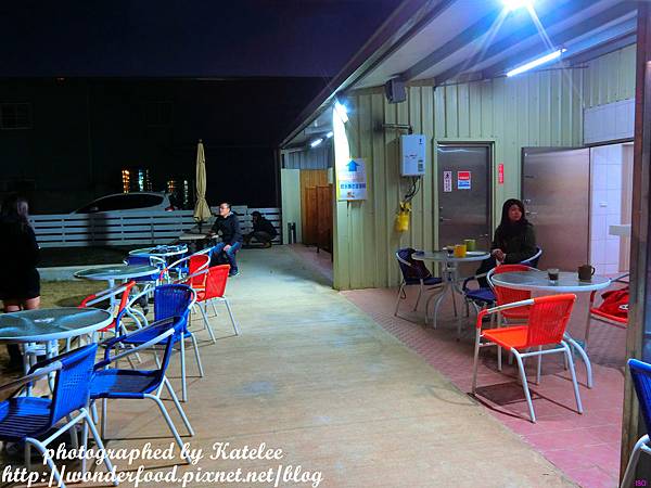 【狗老大寵物渡假會館】桃園寵物餐廳 ★ 寵物餐點/寵物游泳池(尚在整修中)/大片草坪/專業攝影 【狗老大寵物渡假會館】桃園寵物餐廳 ★ 寵物餐點/寵物游泳池(尚在整修中)/大片草坪/專業攝影