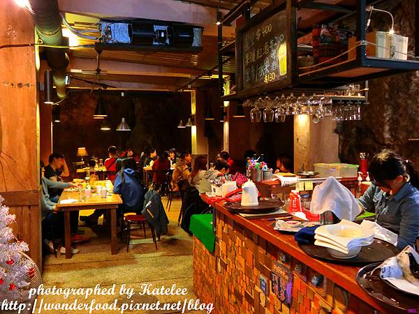 【河豚很多】基隆特色景觀餐廳/寵物友善餐廳 ★ 在山洞裡吃海鮮義式料理
