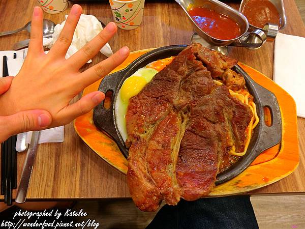 【大嘴巴牛排&日式定食】台北北投/平價鐵板牛排 ★ 日式定食美味高CP值/學生小資最愛 【大嘴巴牛排&日式定食】台北北投/平價鐵板牛排 ★ 日式定食美味高CP值/學生小資最愛