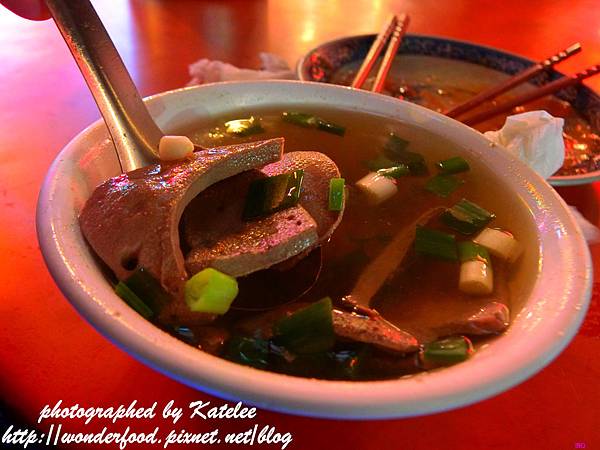 【中華路陳四十年老店雞蛋蚵仔煎】台中中華路美食 ★ 回憶中的好味道 【中華路陳四十年老店雞蛋蚵仔煎】台中中華路美食 ★ 回憶中的好味道