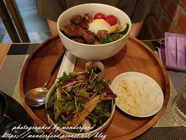 圖 花蓮牛排餐廳 肉肉餐桌(寵物友善)