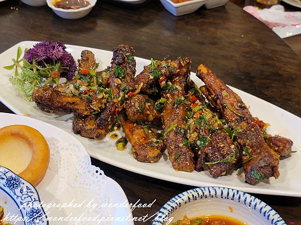 【羅東駿懷舊餐廳】宜蘭美食/復古餐廳好吃好玩 ★ 免費變裝拍