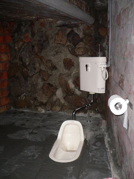 一樓衛浴(2).JPG