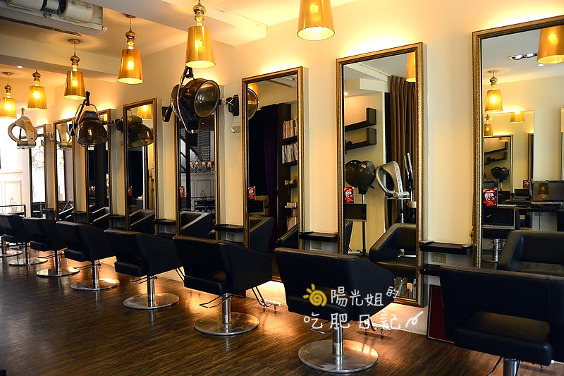 fin28.JPG - FIN hair salon