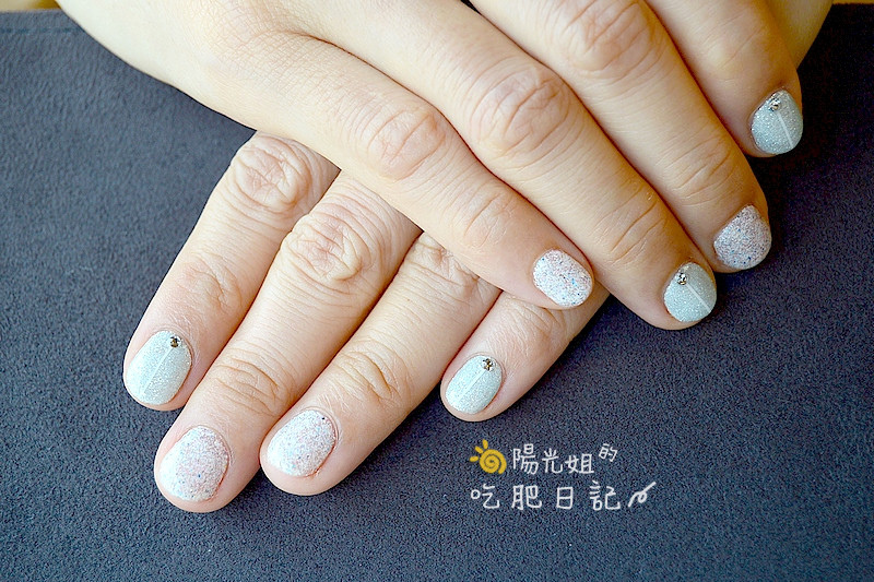 hohonail101.JPG - HO HO NAIL 