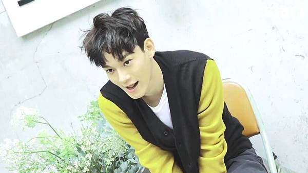 [HD] EXO's Baekhyun, Chen, Suho - Star1 Magazine PTS 150721.mp4_000023774.jpg