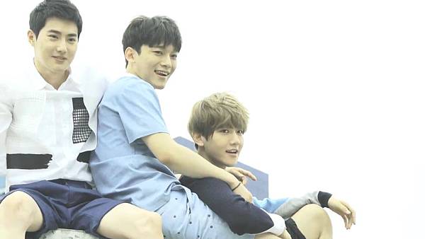 [HD] EXO's Baekhyun, Chen, Suho - Star1 Magazine PTS 150721.mp4_000036640.jpg