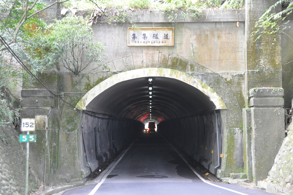 南投集集之旅遊景點-集集綠色隧道