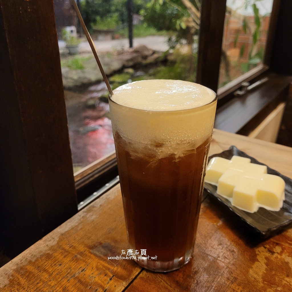 台南安平區《耕讀園。書香茶坊–永華店》｜古風老建築庭園景觀，