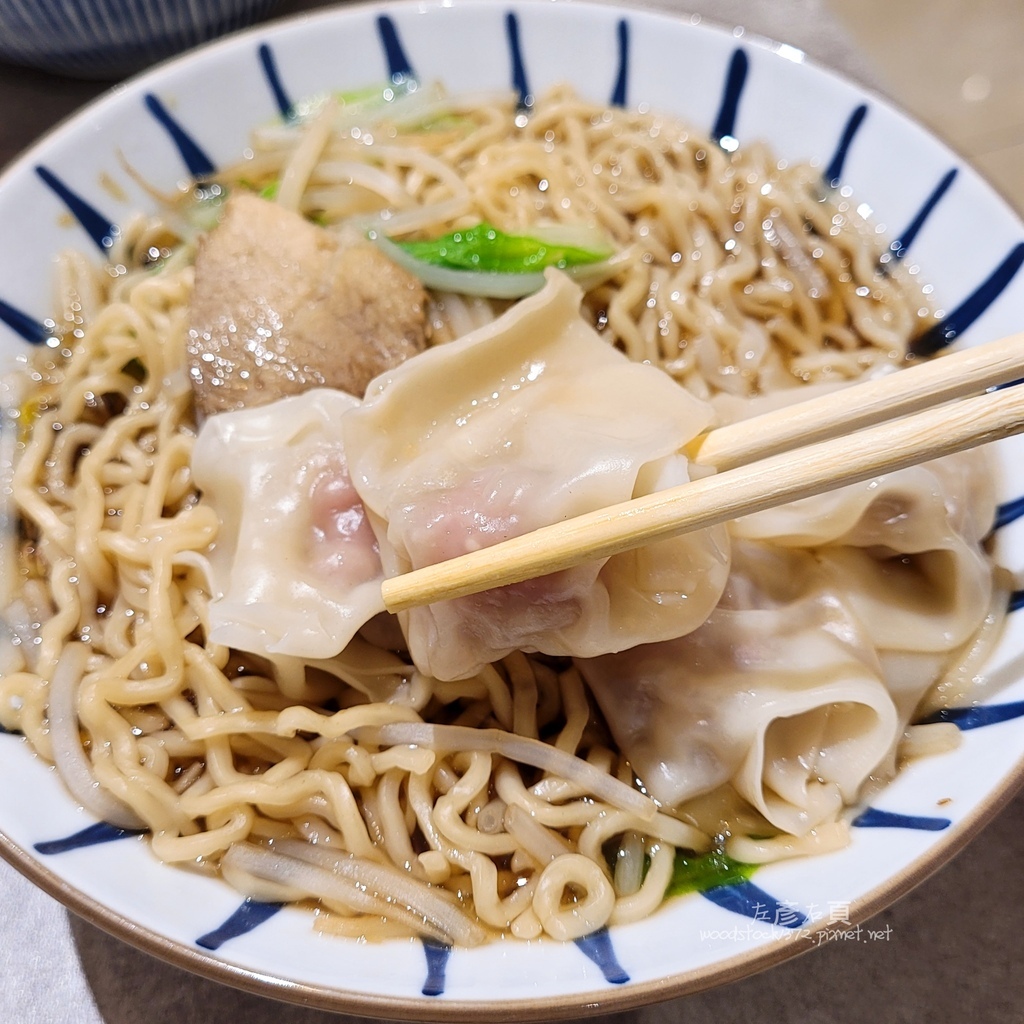 李麵作_汕頭麵．滷味 餛飩麵