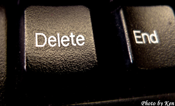 delete delete