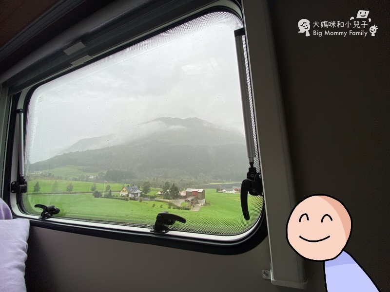 [挪威露營車] 卑爾根Indie Camper露營車開箱