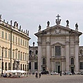 Mantua_Sabbioneta_Italy_07.jpg