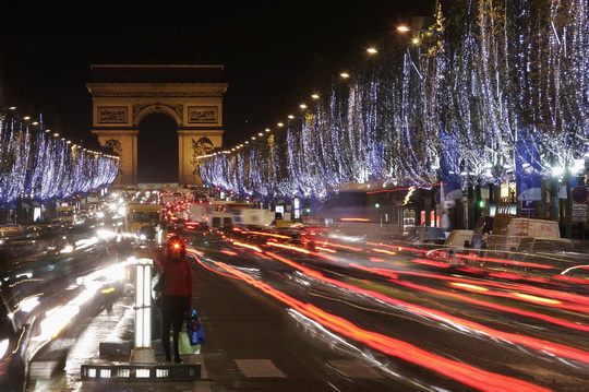 HappyNewYear2010_Paris_a.jpg