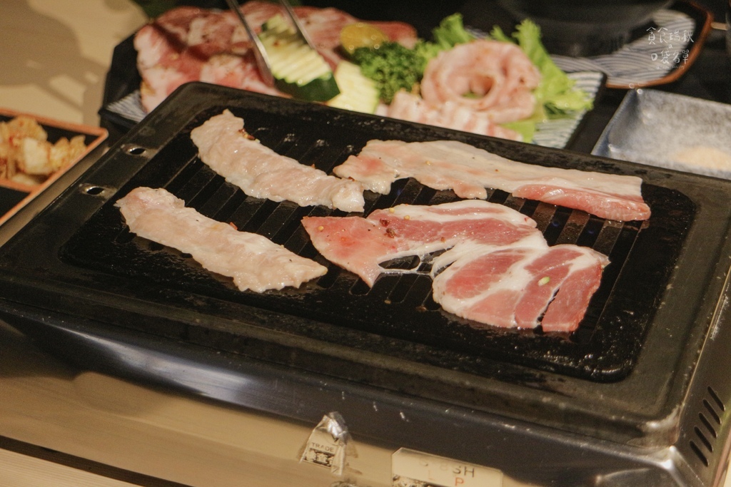 台中西區｜一個人也可以享受燒肉的美好！套餐260元起，自助吧