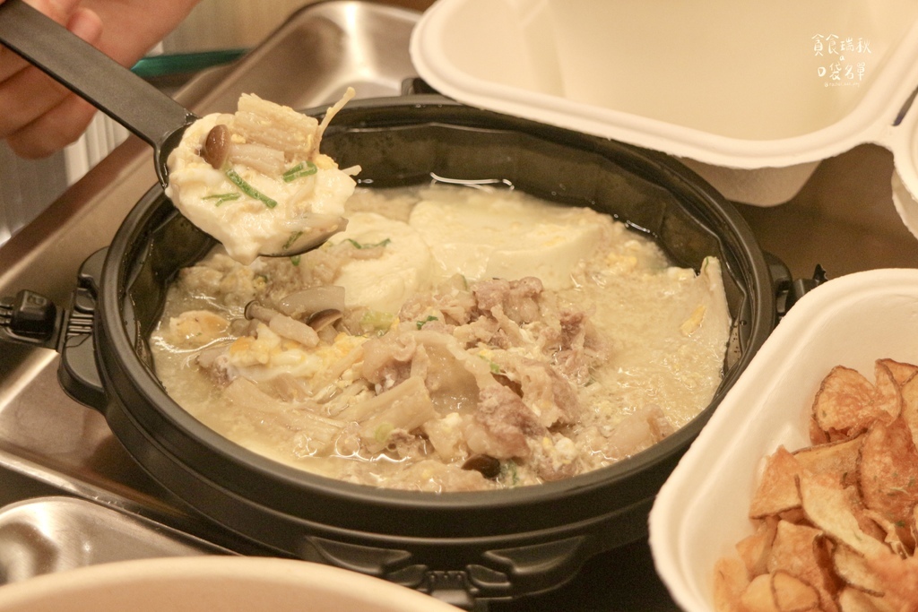 台中西區｜勤美商圈人氣韓式料理，餐點多樣，豆腐鍋、拌飯、炸雞
