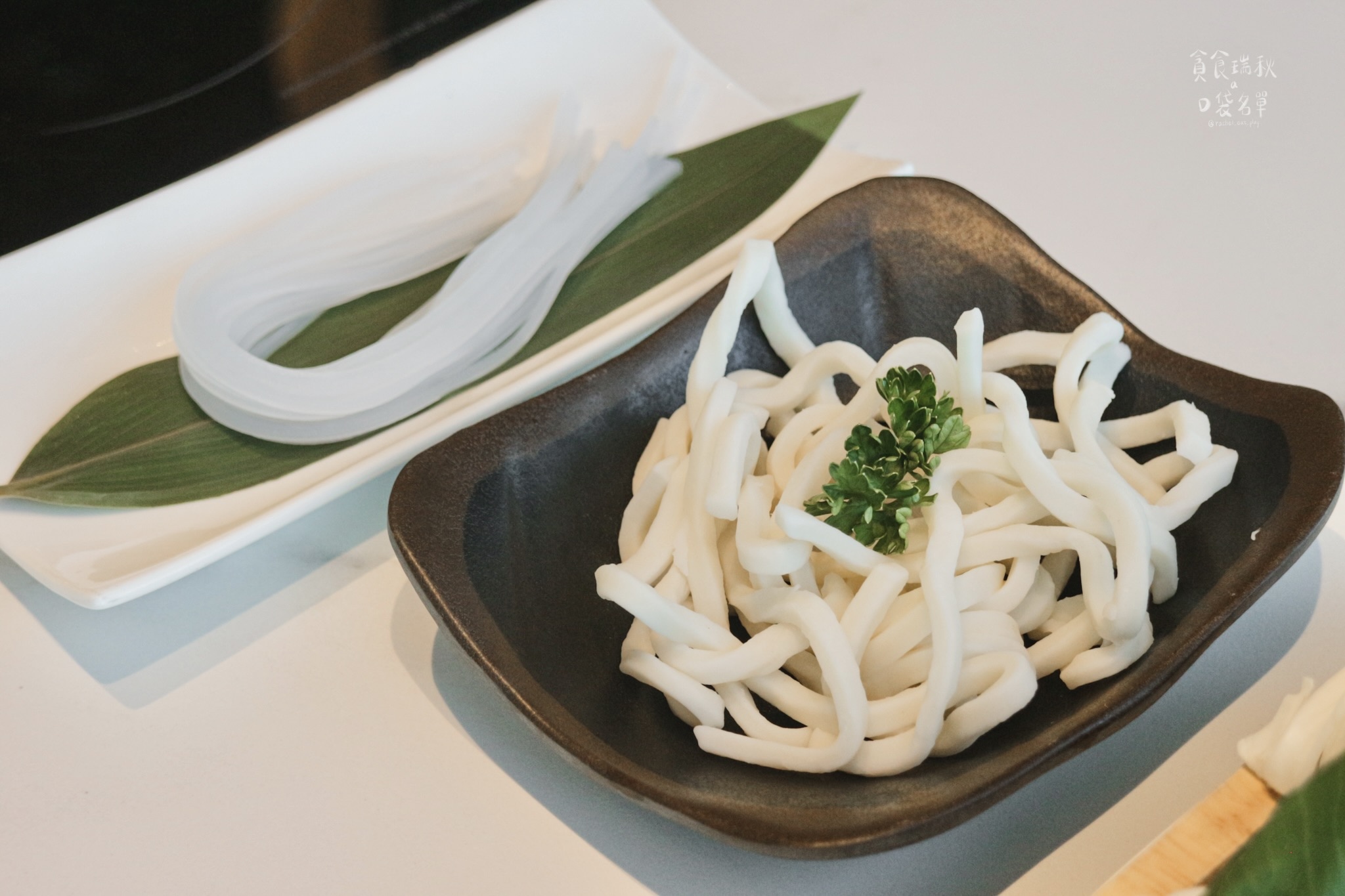 台中西屯｜享用高級火鍋套餐，27樓高空市景盡收眼底｜沐明鍋物