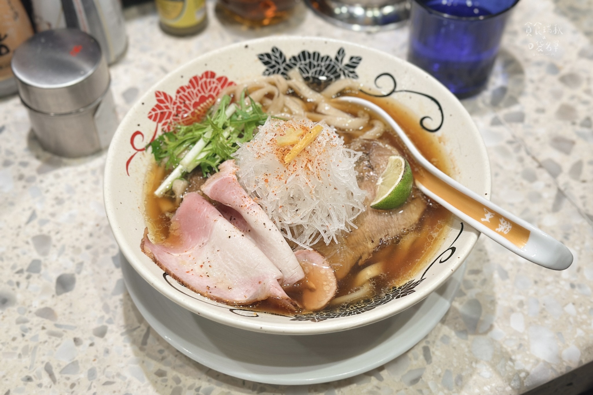 台北中山｜冠軍三連霸的人氣排隊拉麵！多元食材搭配推出各式限定