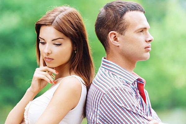 man-woman-thinking-750x499.jpg