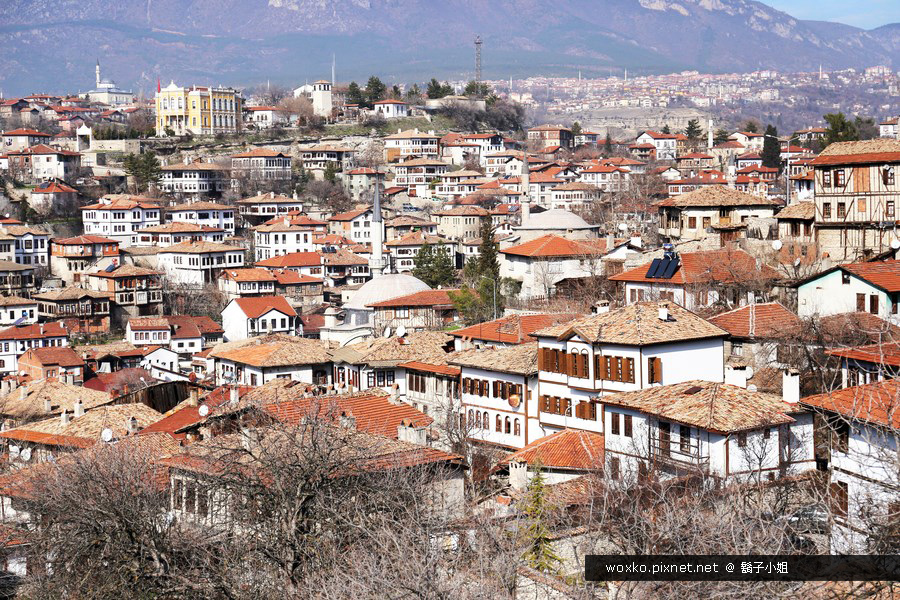 土耳其 番紅花城safranbolu 充滿鄂圖曼式的世界遺產 站在至高點hidirlik Hill 俯瞰整個小鎮