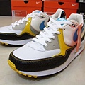 NIKE AIR MAX LIGHT 黑珍珠魚皮 彩虹logo紋.jpg