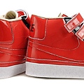 NIKE BLAZER 紅色魔術扣光亮皮2.jpg