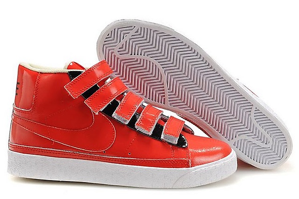 NIKE BLAZER 紅色魔術扣光亮皮.jpg