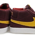 NIKE BLAZER 酒紅黃2.jpg