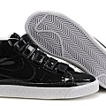 NIKE BLAZER 黑色魔術扣光亮皮.jpg