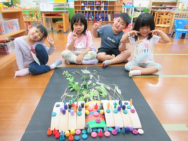 校園找花、插花趣~