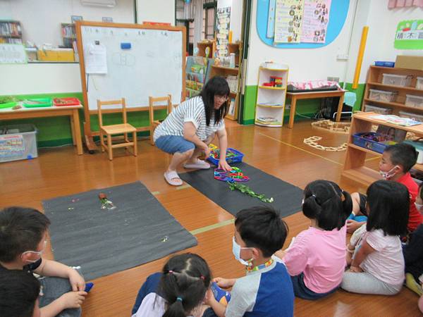 合作創作平面花瓶