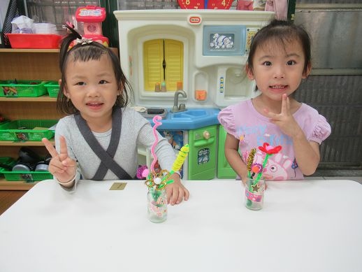 一起來做毛根花和花瓶 ^0^