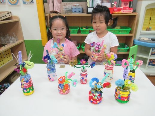 一起來做毛根花和花瓶 ^0^