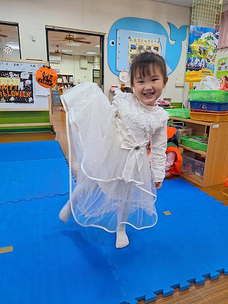 萬聖節快樂!HAPPY HALLOWEEN!