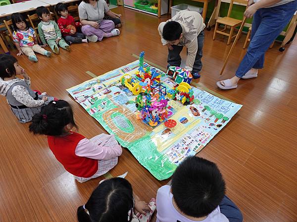 校園建築及地圖