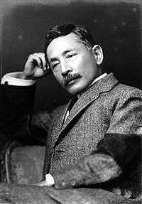 200px-Natsume_Soseki_photo.jpg