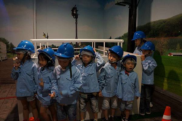 DSC00007-1024.jpg DSC00007-1024.jpg