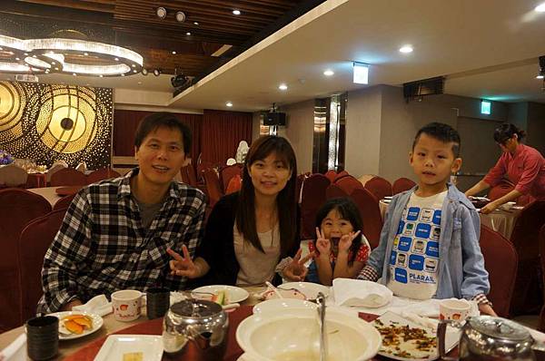 DSC06288-1024.jpg DSC06288-1024.jpg