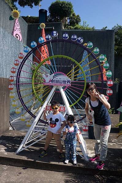 DSC08408-1024.jpg DSC08408-1024.jpg