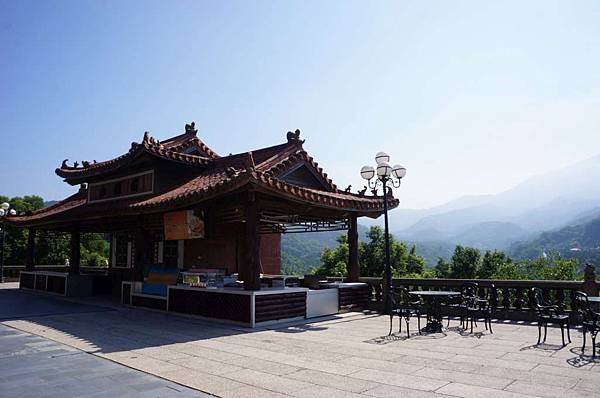 DSC08437-1024.jpg DSC08437-1024.jpg